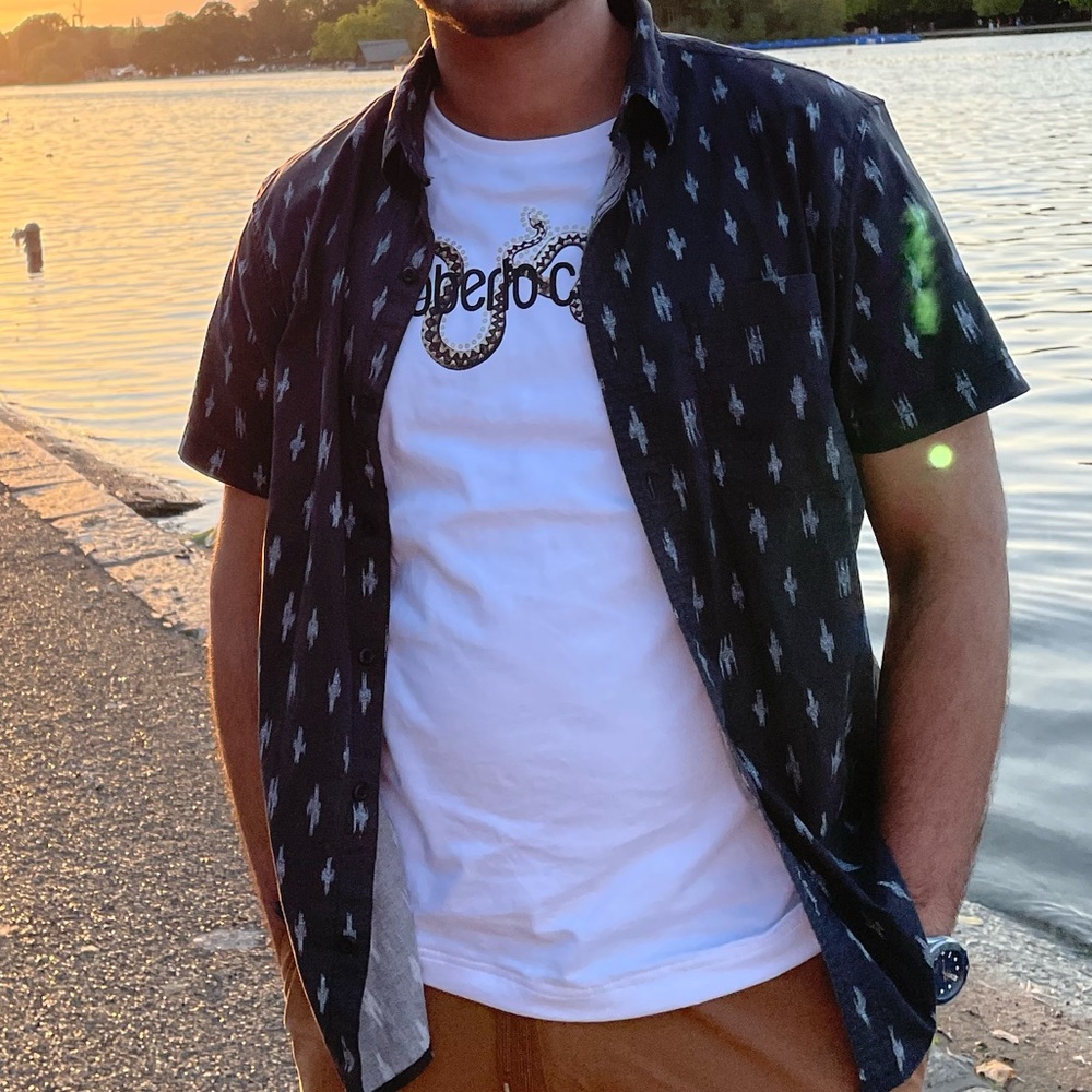 American Eagle Outfitters Short Sleeve Shirt M